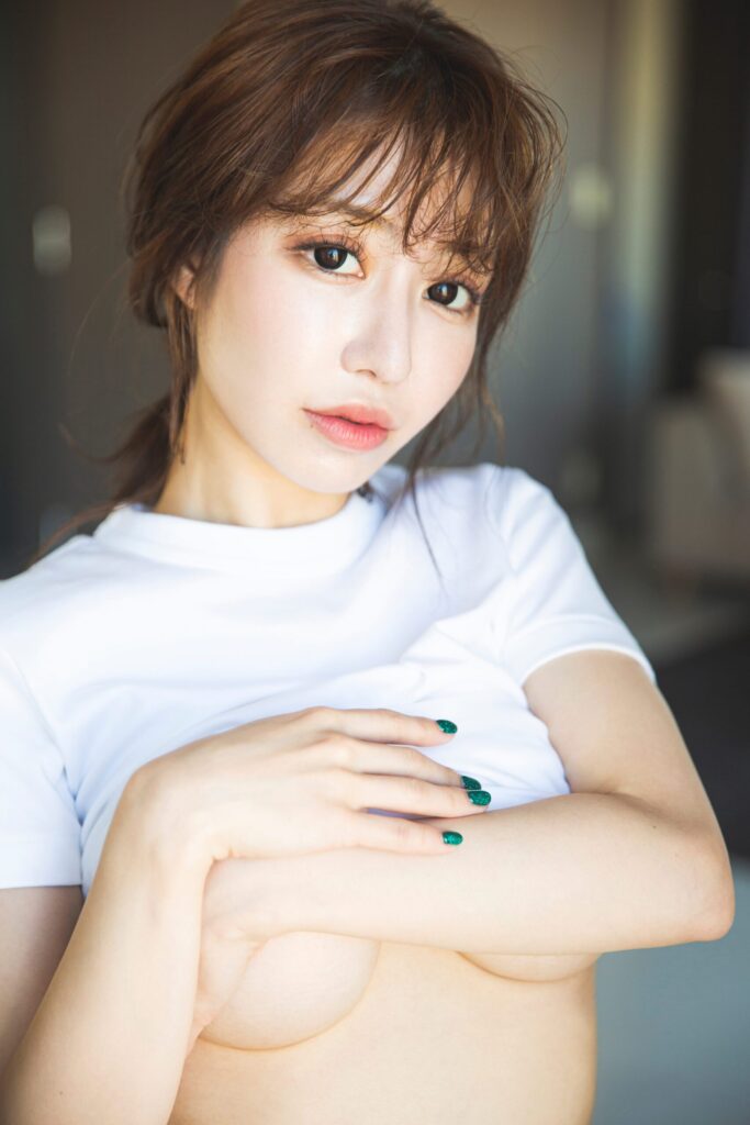 すすきのニュークラブ嬢のインスタランキング！　【第7位】一ノ瀬えみり(＠hisui_emiri）　フォロワー数：71,000人