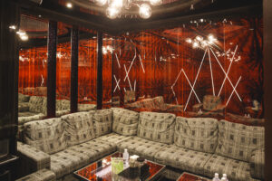 ニュークラブとラウンジの違いとは？気を付けるべきことは？【徹底解説】