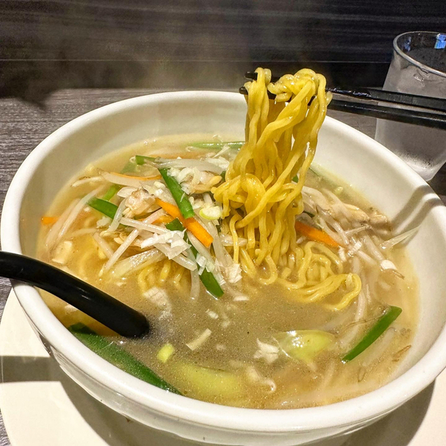 すすきののラーメン店30選　25位:ケンズ チャイナ ヤミィ