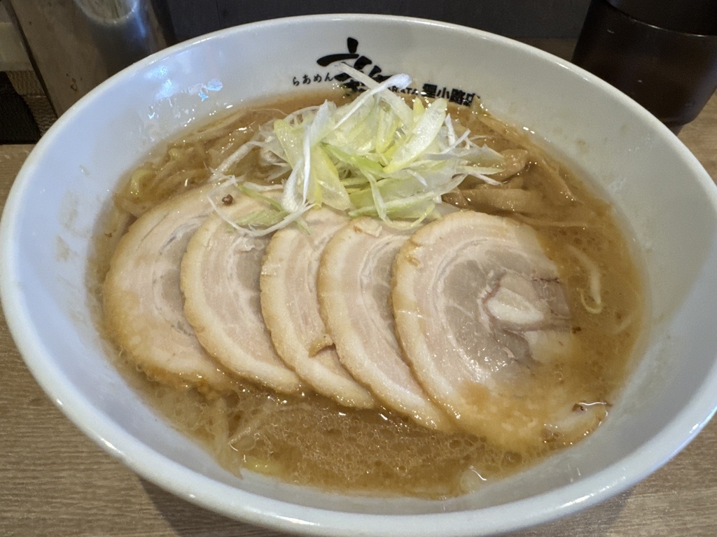 すすきののラーメン店30選　28位:らあめん 新 狸小路店